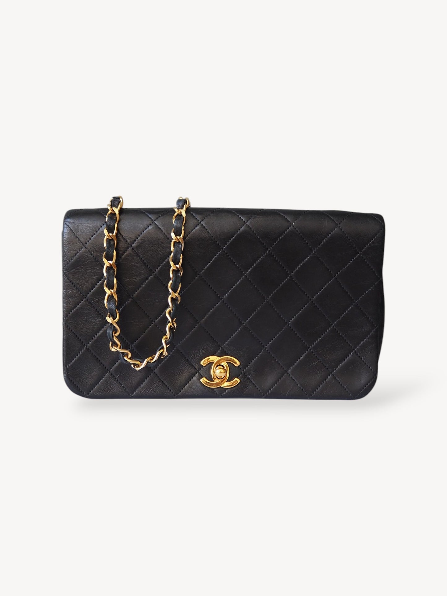CHANEL CLASSIC SINGLE FULL FLAP BAG