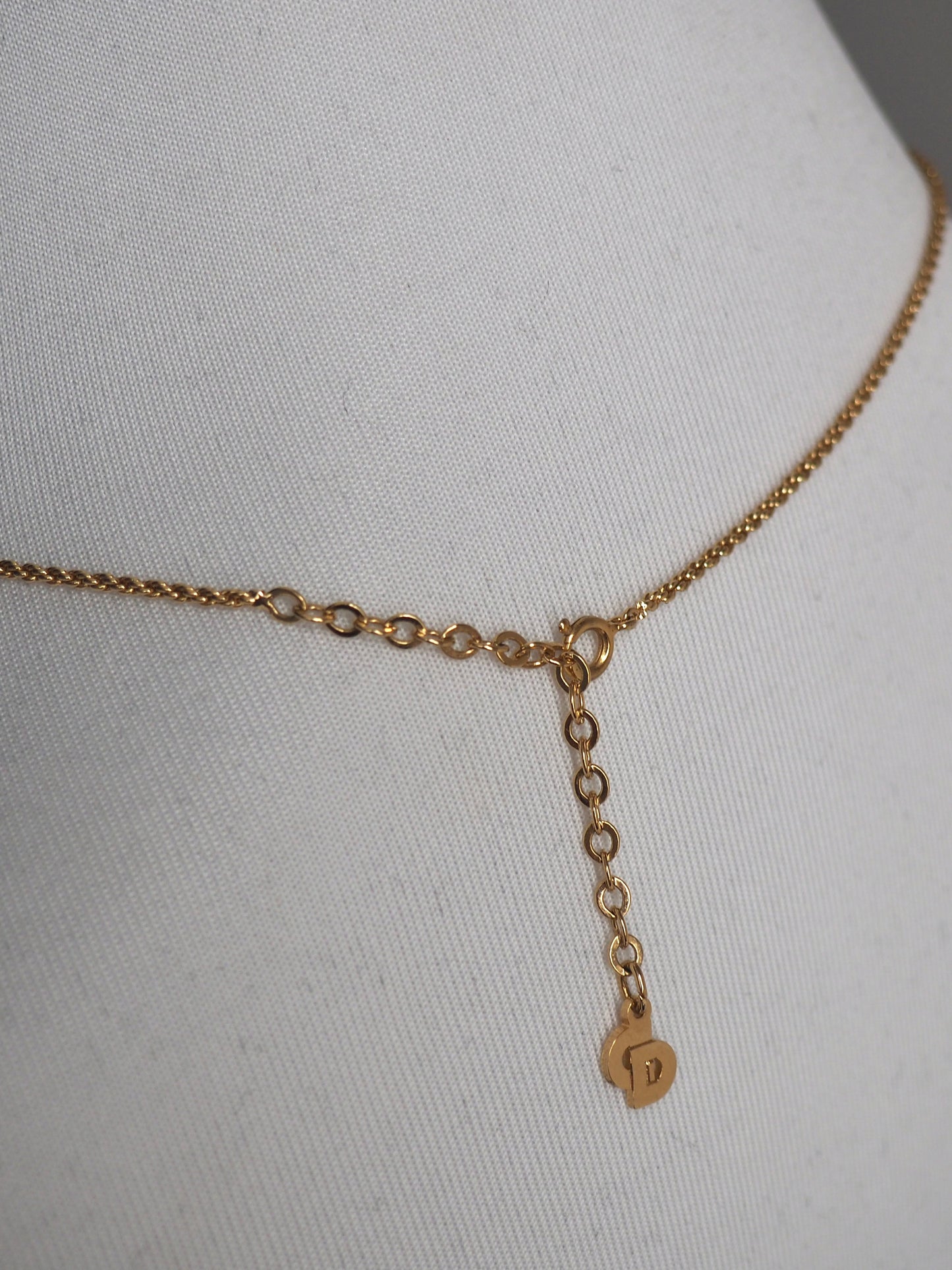 CHRISTIAN DIOR NECKLACE