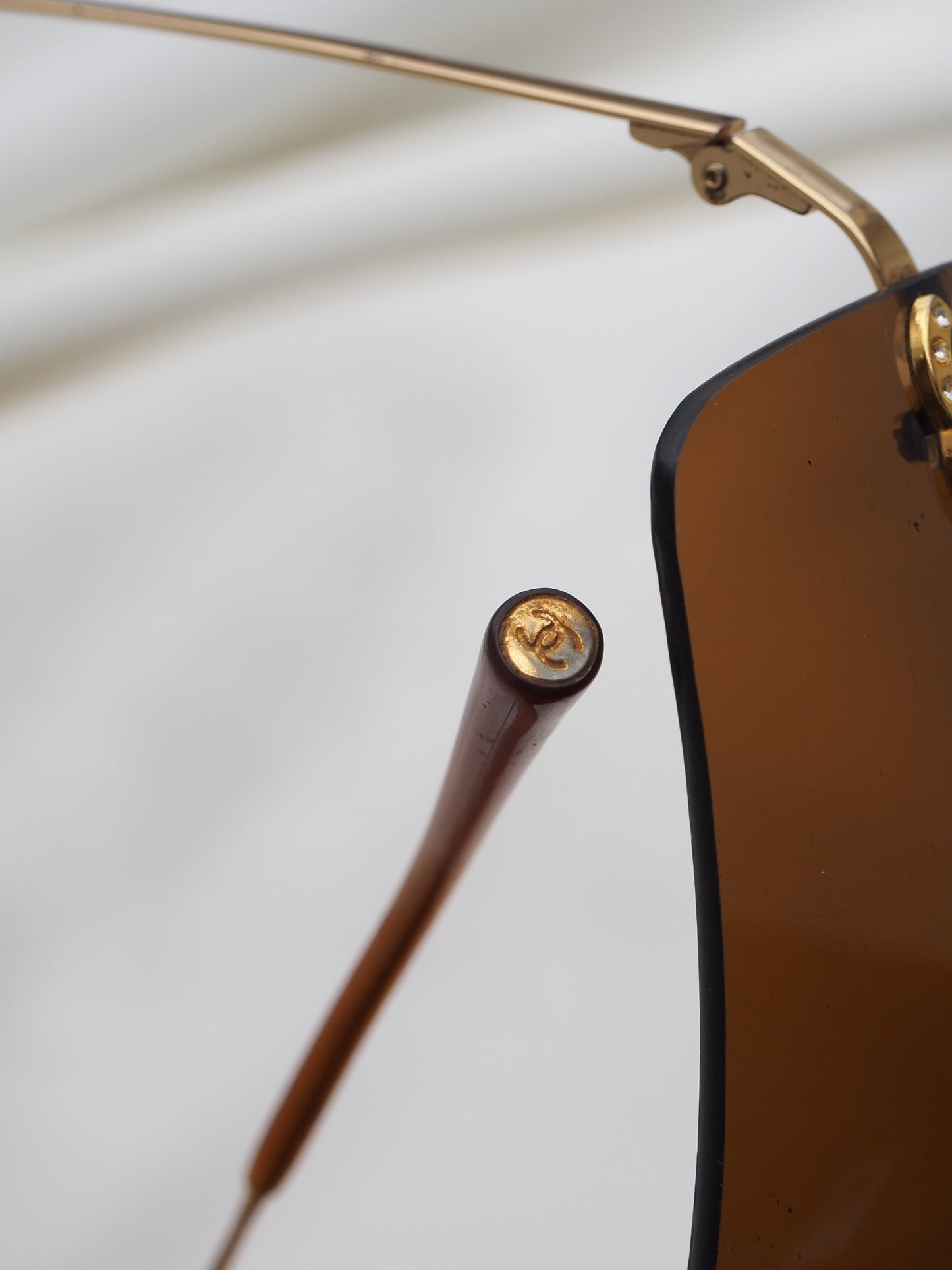 CHANEL 4017-D CRYSTAL CC LOGO RIMLESS SUNGLASSES BROWN