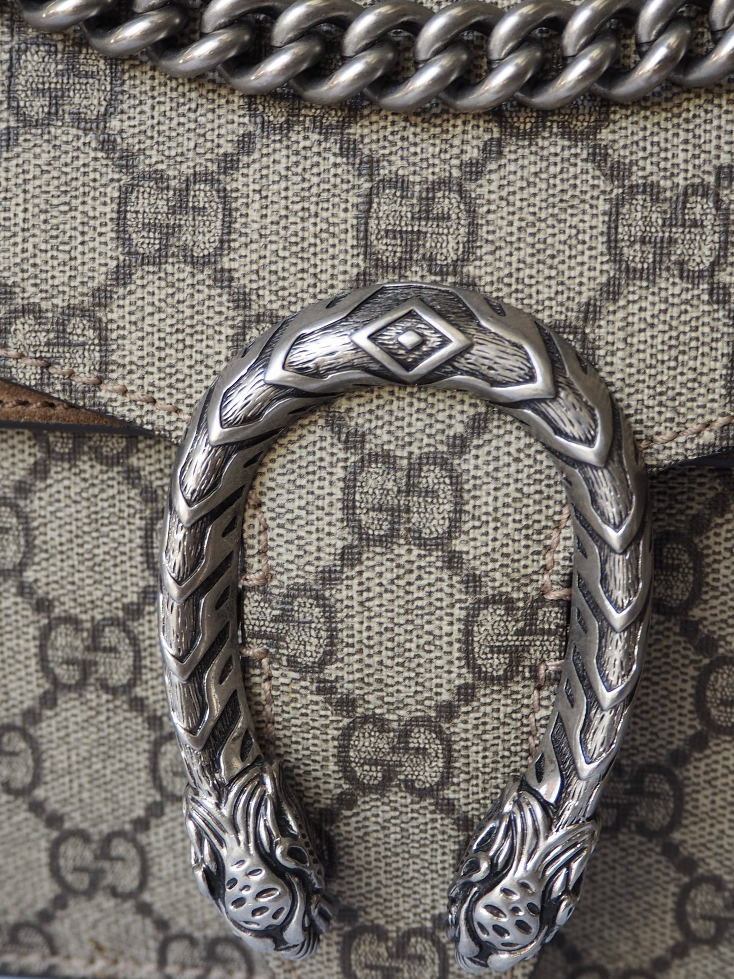 GUCCI DIONYSUS MEDIUM SHOULDER BAG