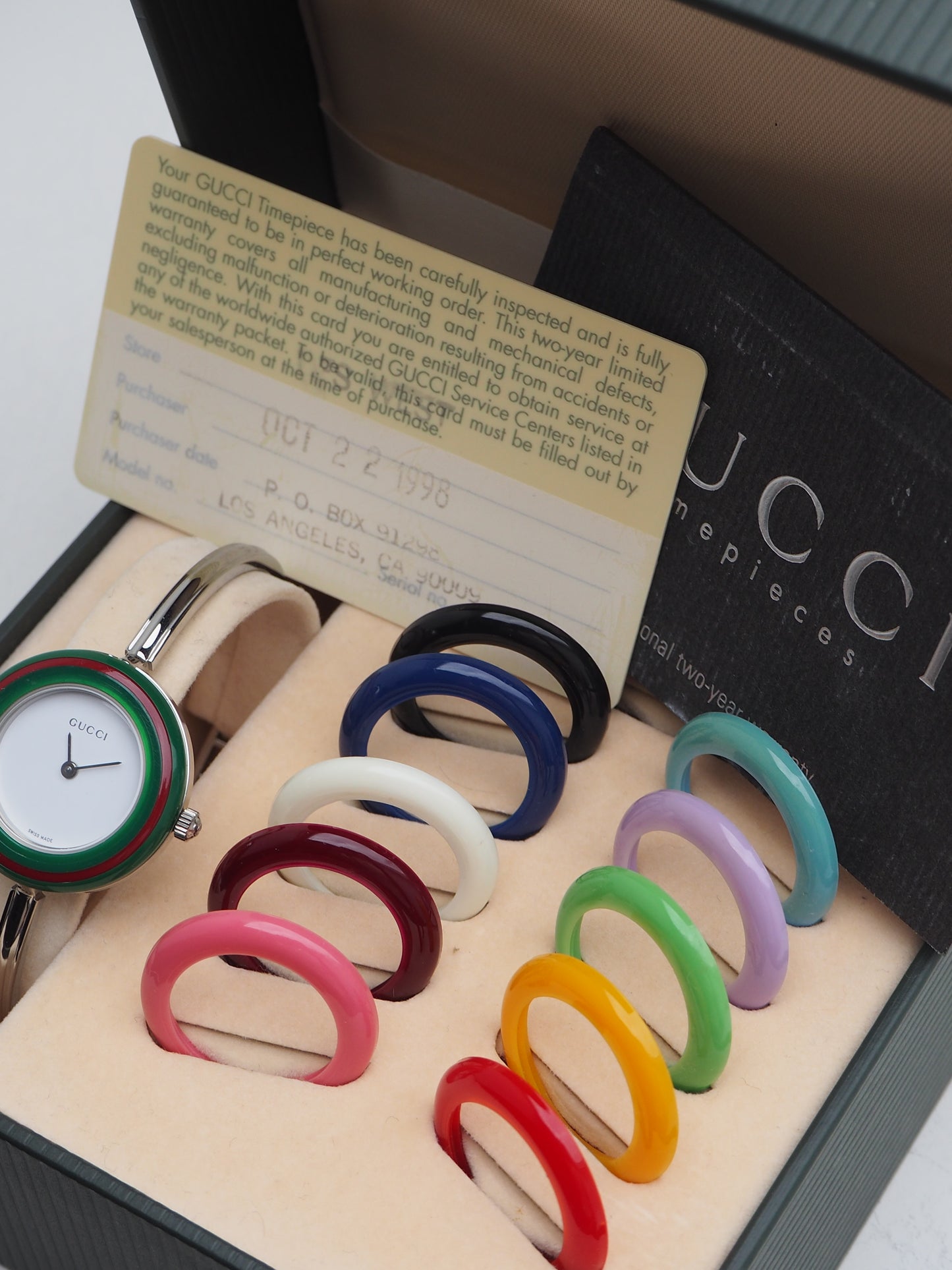 GUCCI INTERCHANGEABLE BEZEL WATCH SILVER