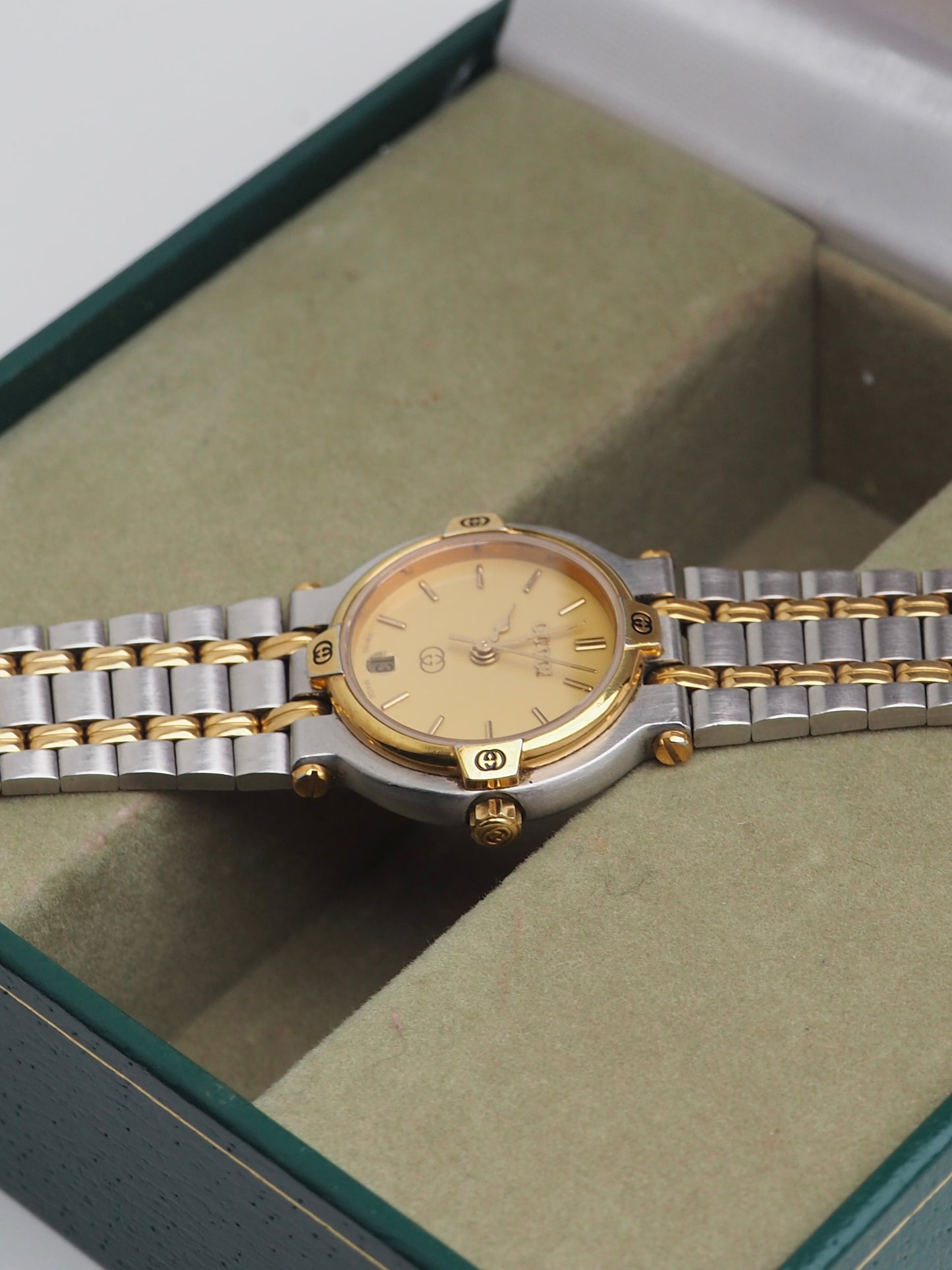 GUCCI 9000L TWO-TONE WATCH