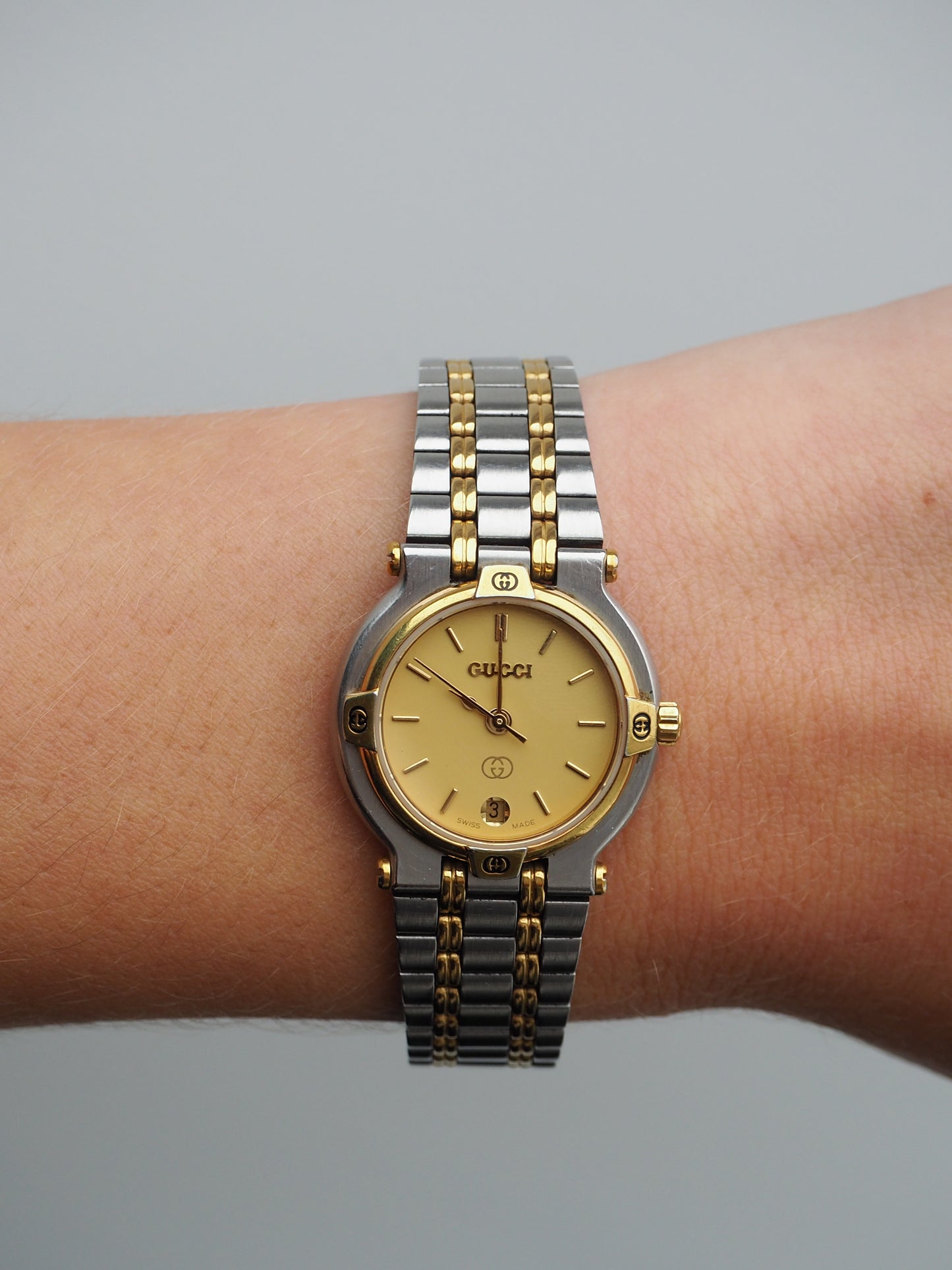 GUCCI 9000L TWO-TONE WATCH