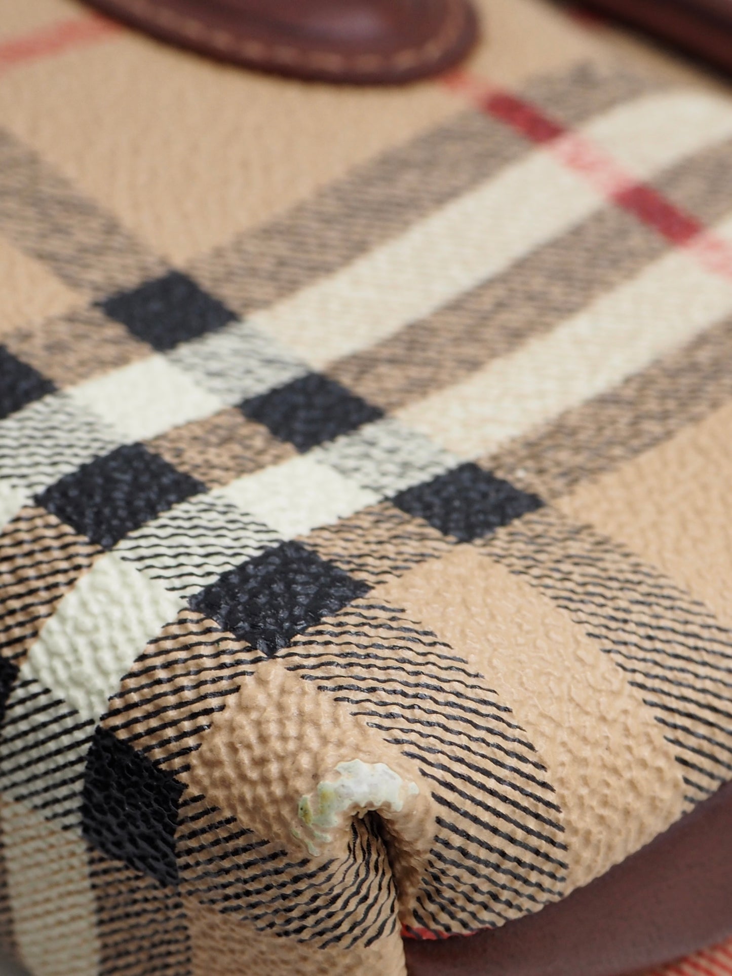 BURBERRY TOILETRY POUCH