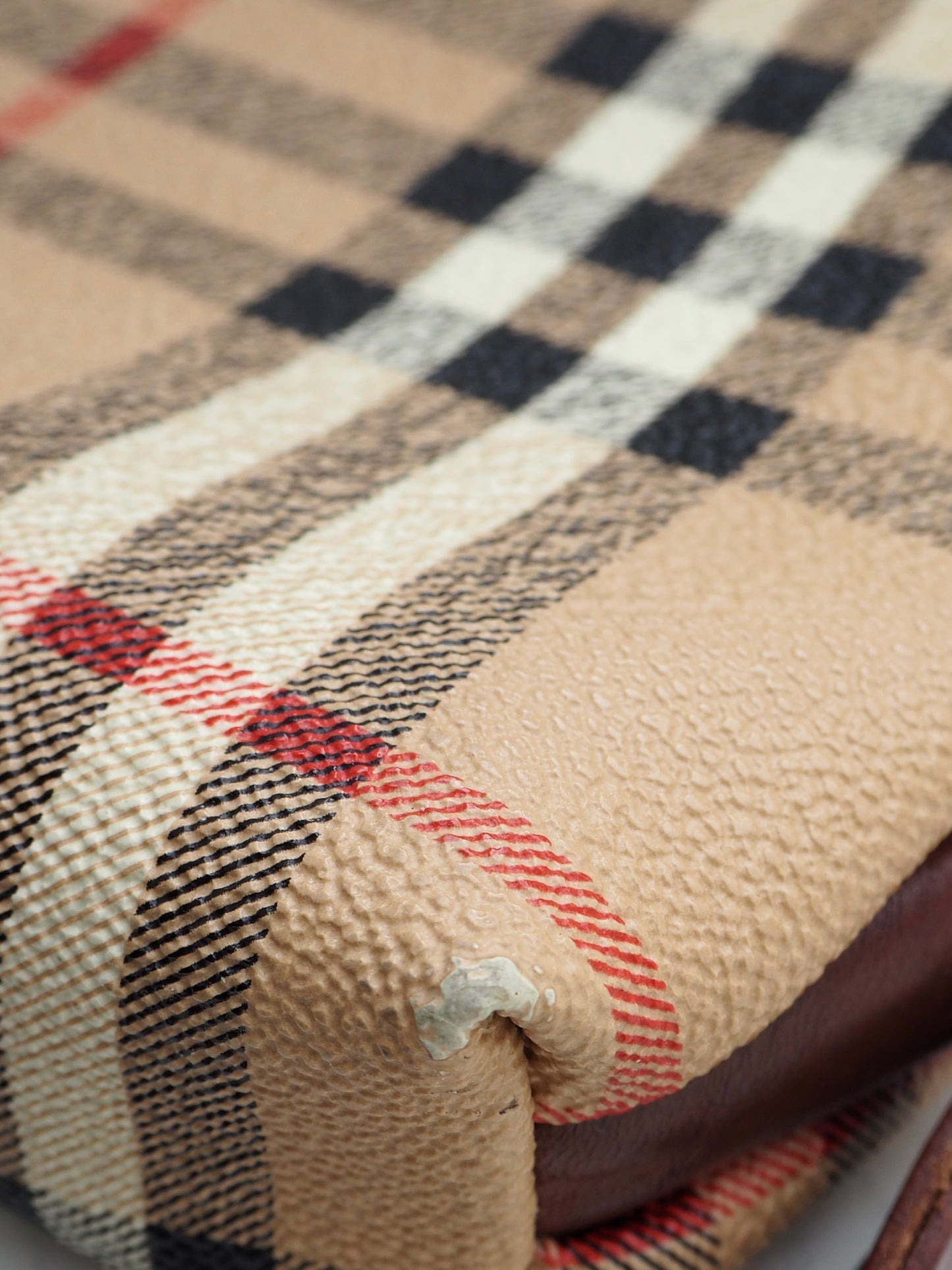 BURBERRY TOILETRY POUCH