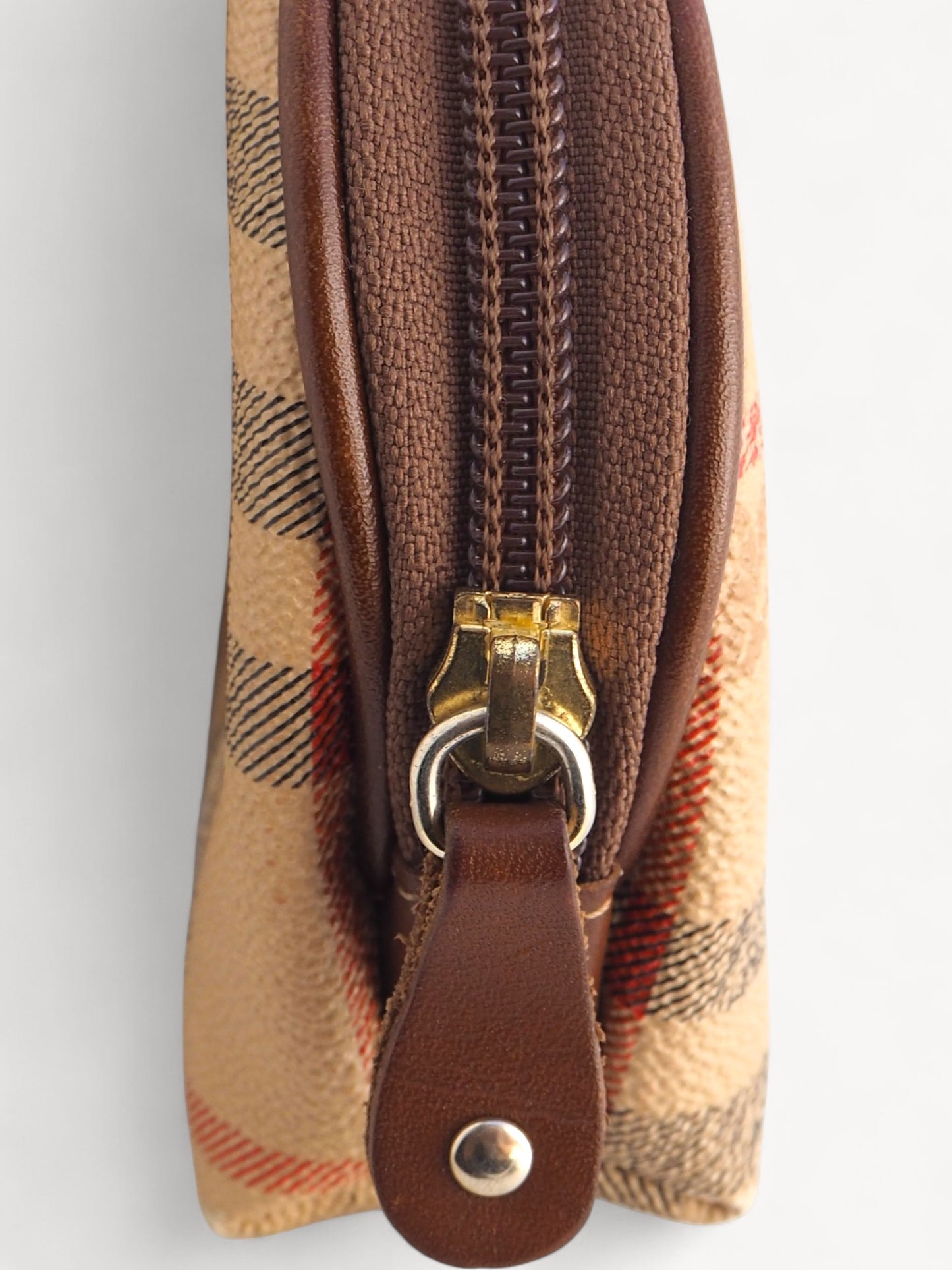 BURBERRY TOILETRY POUCH