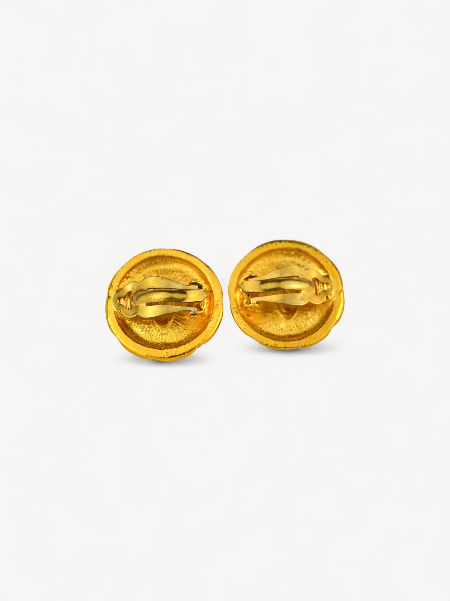 CHANEL CLIP-ON EARRINGS