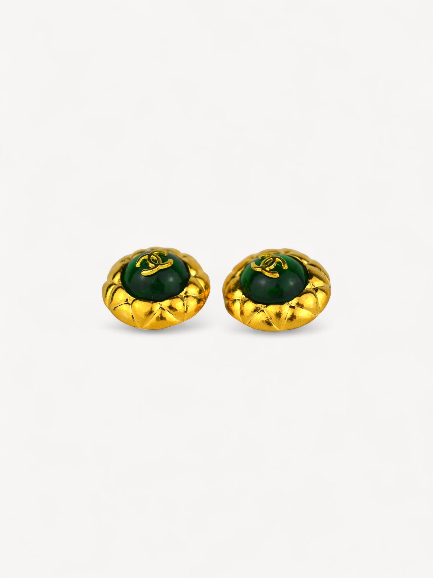 CHANEL CLIP-ON EARRINGS