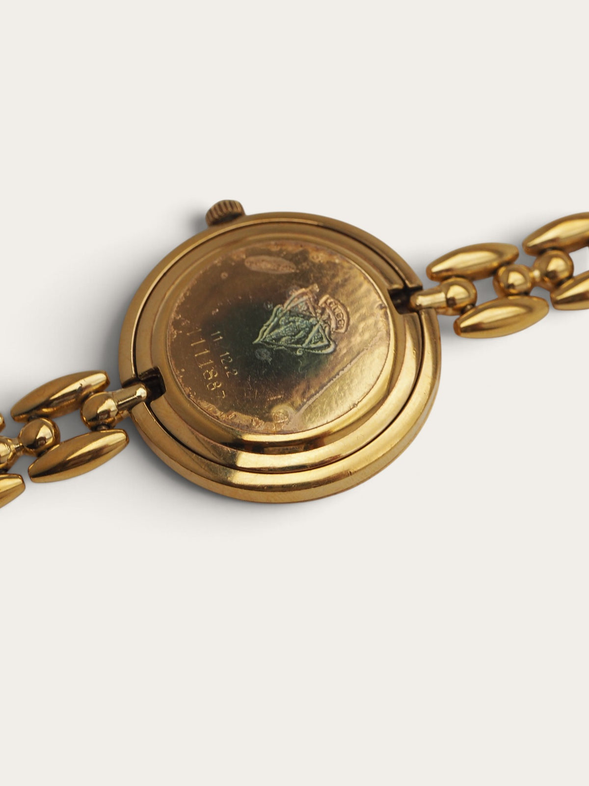 GUCCI INTERCHANGEABLE BEZEL WATCH