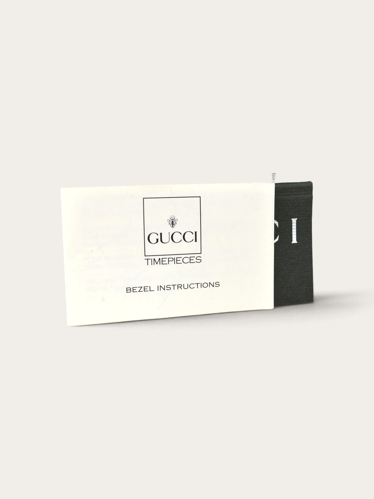 GUCCI INTERCHANGEABLE BEZEL WATCH