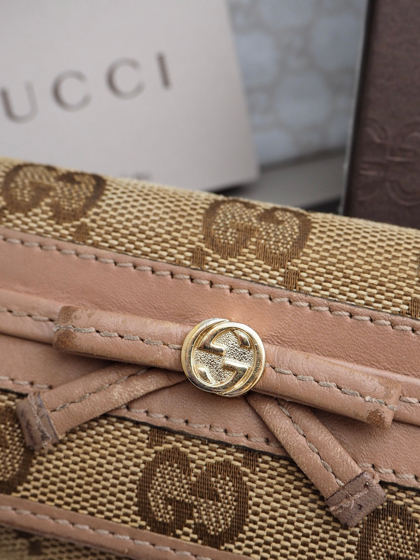GUCCI KEY POUCH