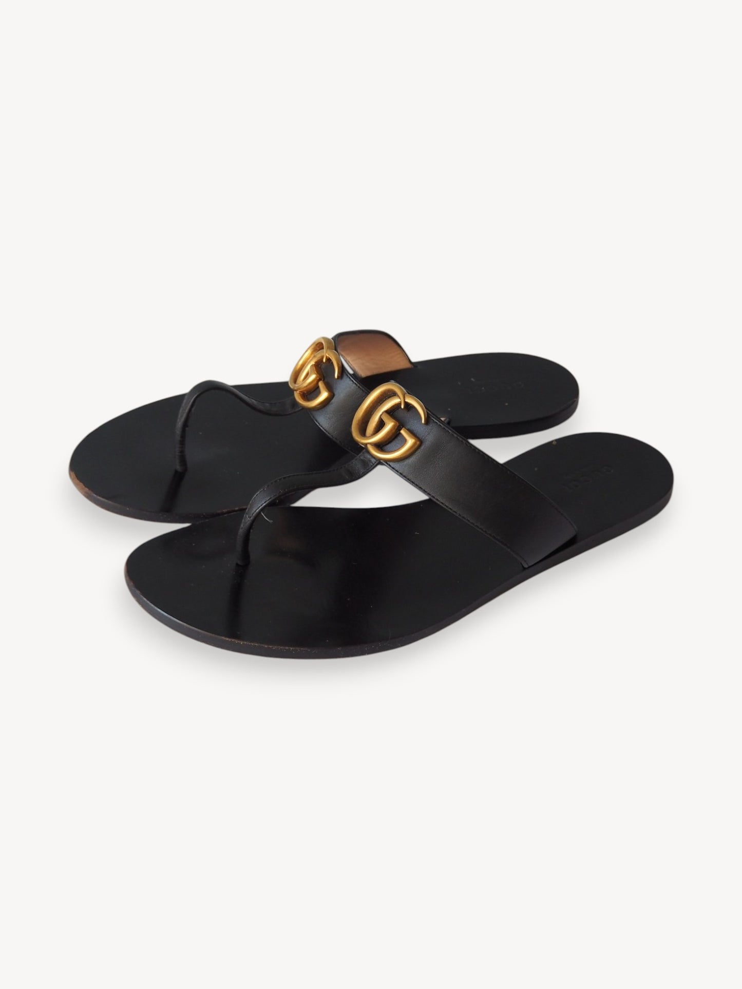 GUCCI MARMONT THONG SANDALS