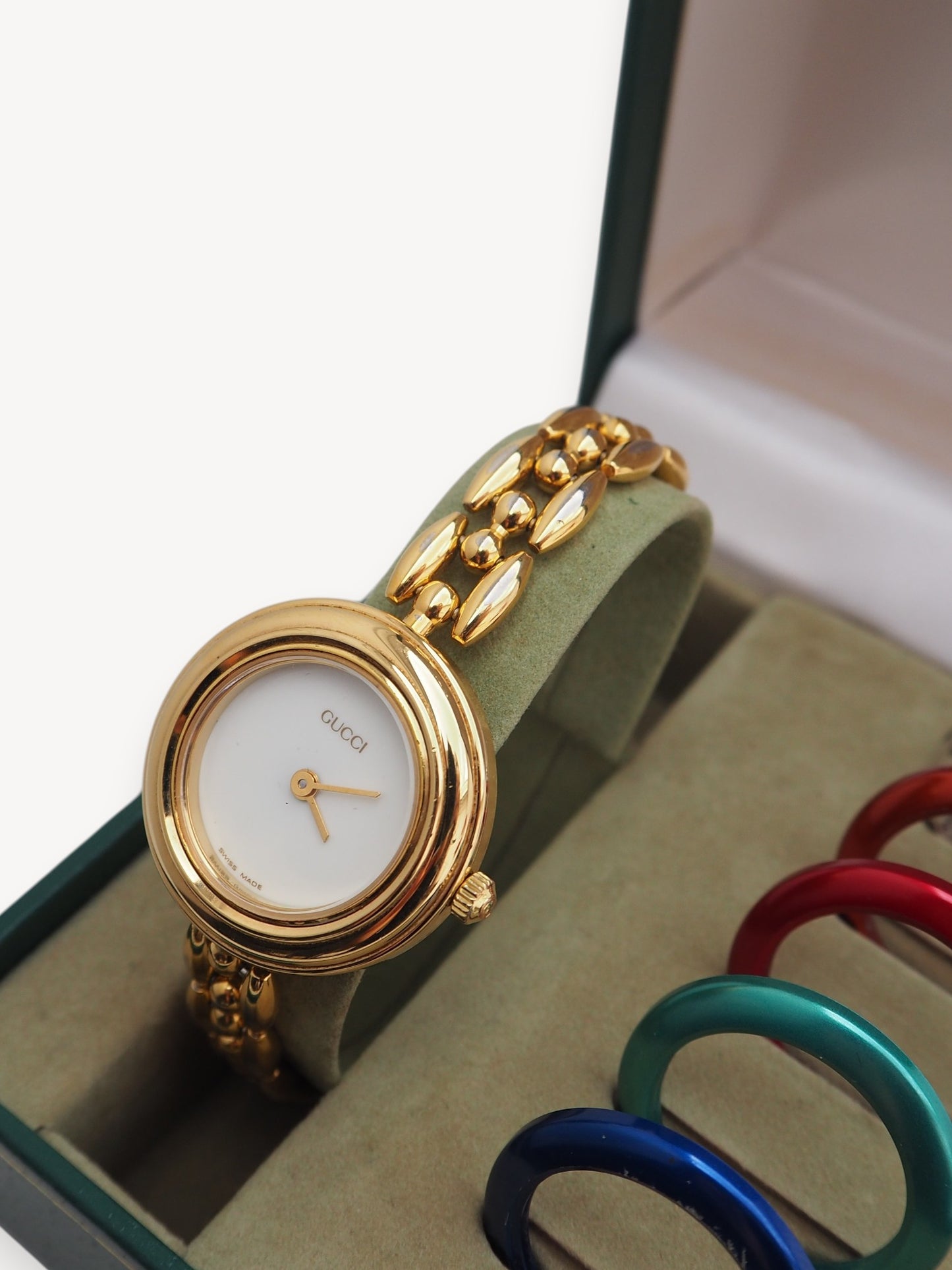 GUCCI INTERCHANGEABLE BEZEL WATCH