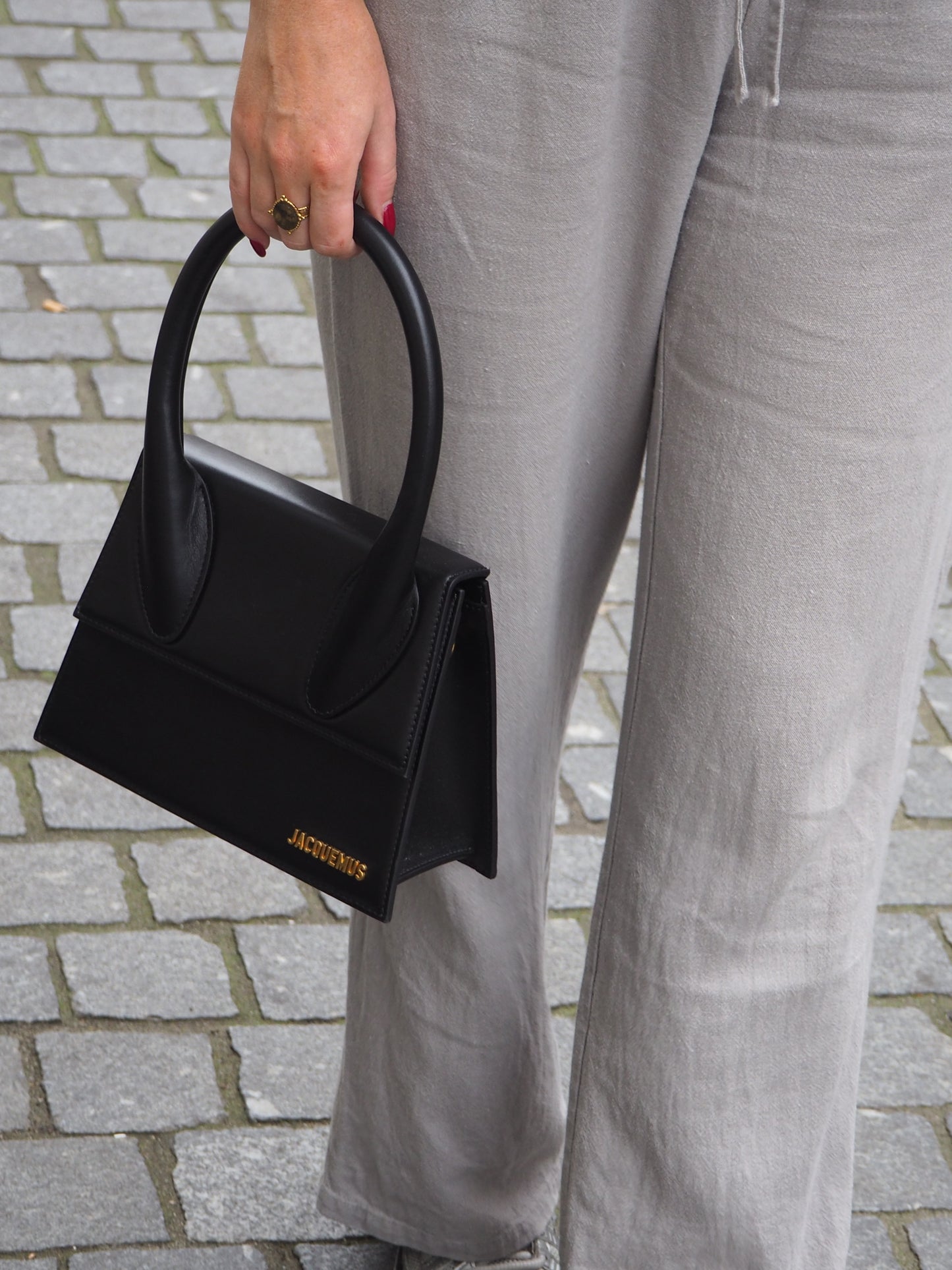 JACQUEMUS LE GRAND CHIQUITO BAG BLACK