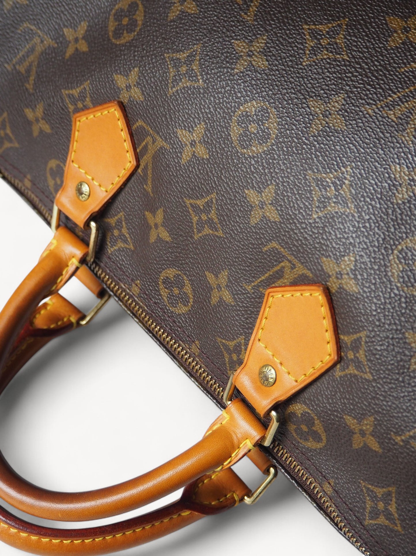 LOUIS VUITTON SPEEDY 30