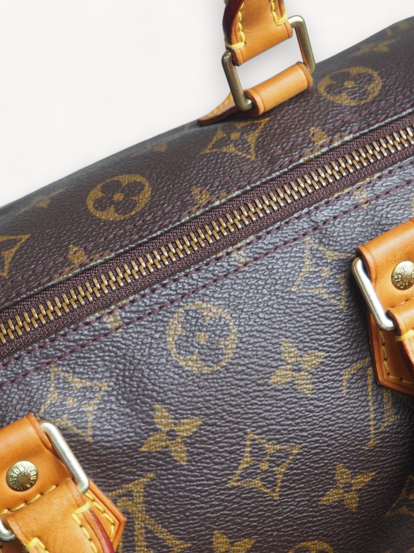 LOUIS VUITTON SPEEDY 30