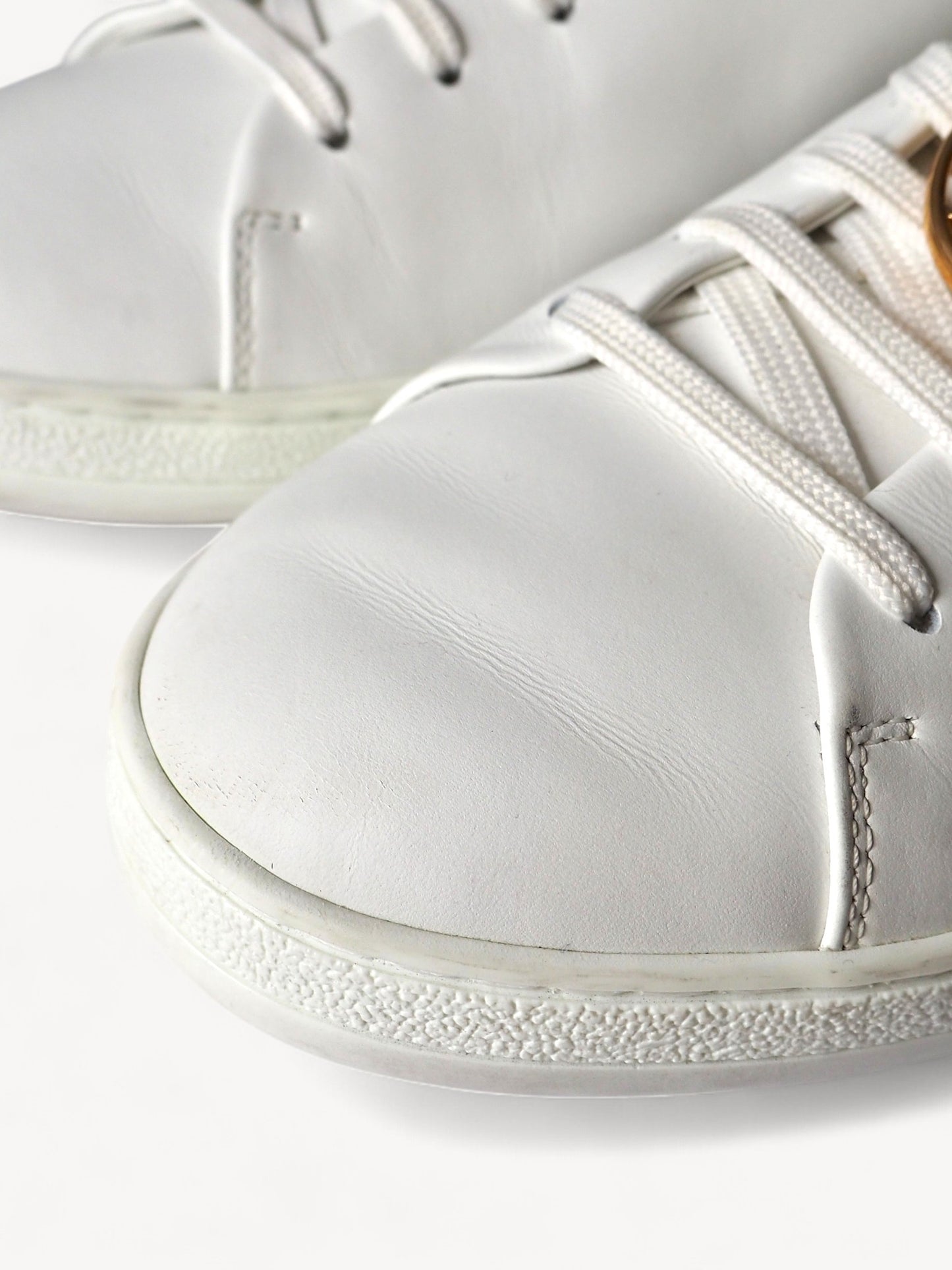 LOUIS VUITTON FRONTROW SNEAKERS 39