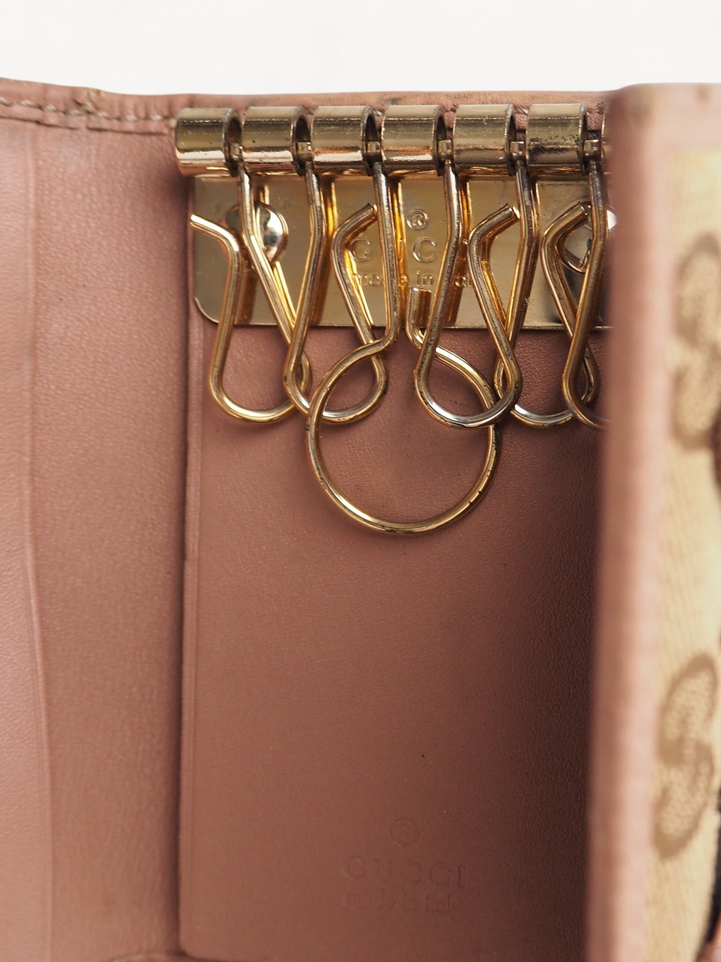 GUCCI KEY POUCH