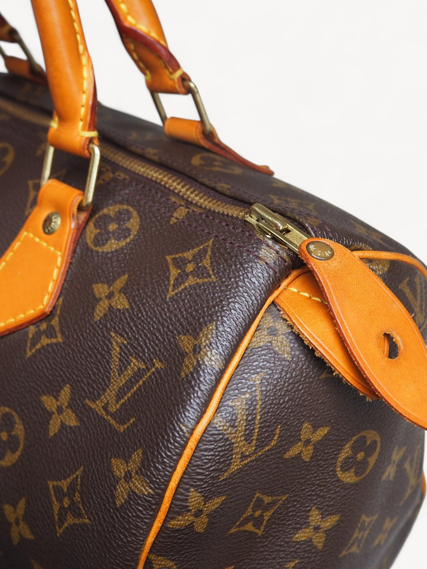 LOUIS VUITTON SPEEDY 30