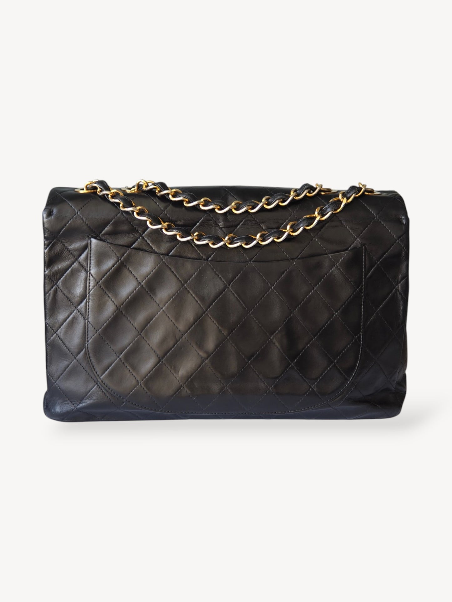 CHANEL CLASSIC JUMBO MAXI BAG