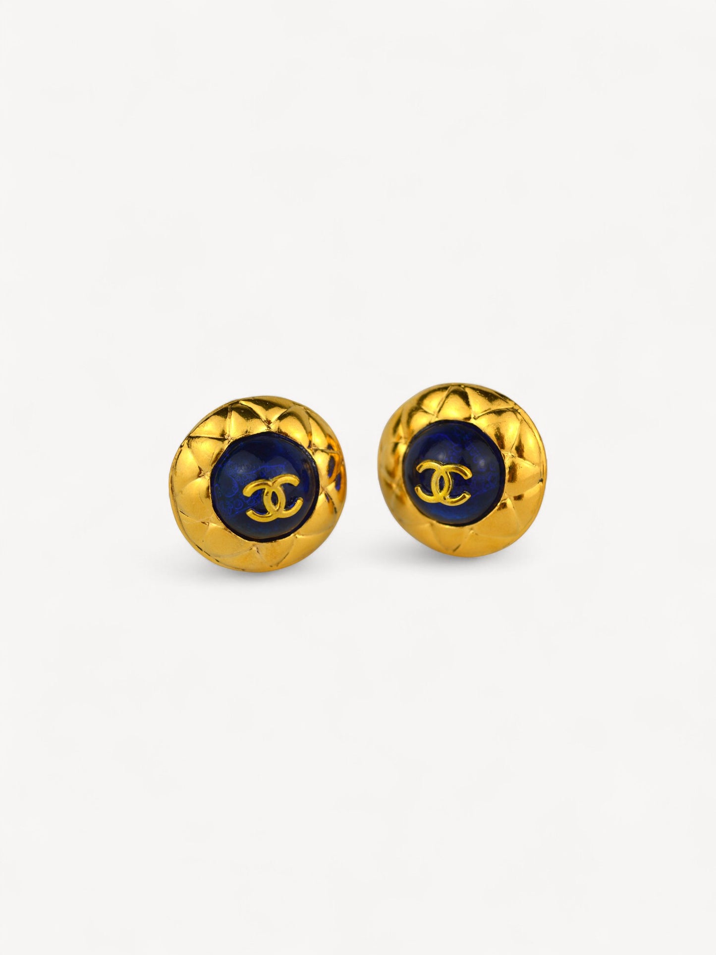 CHANEL CLIP-ON EARRINGS