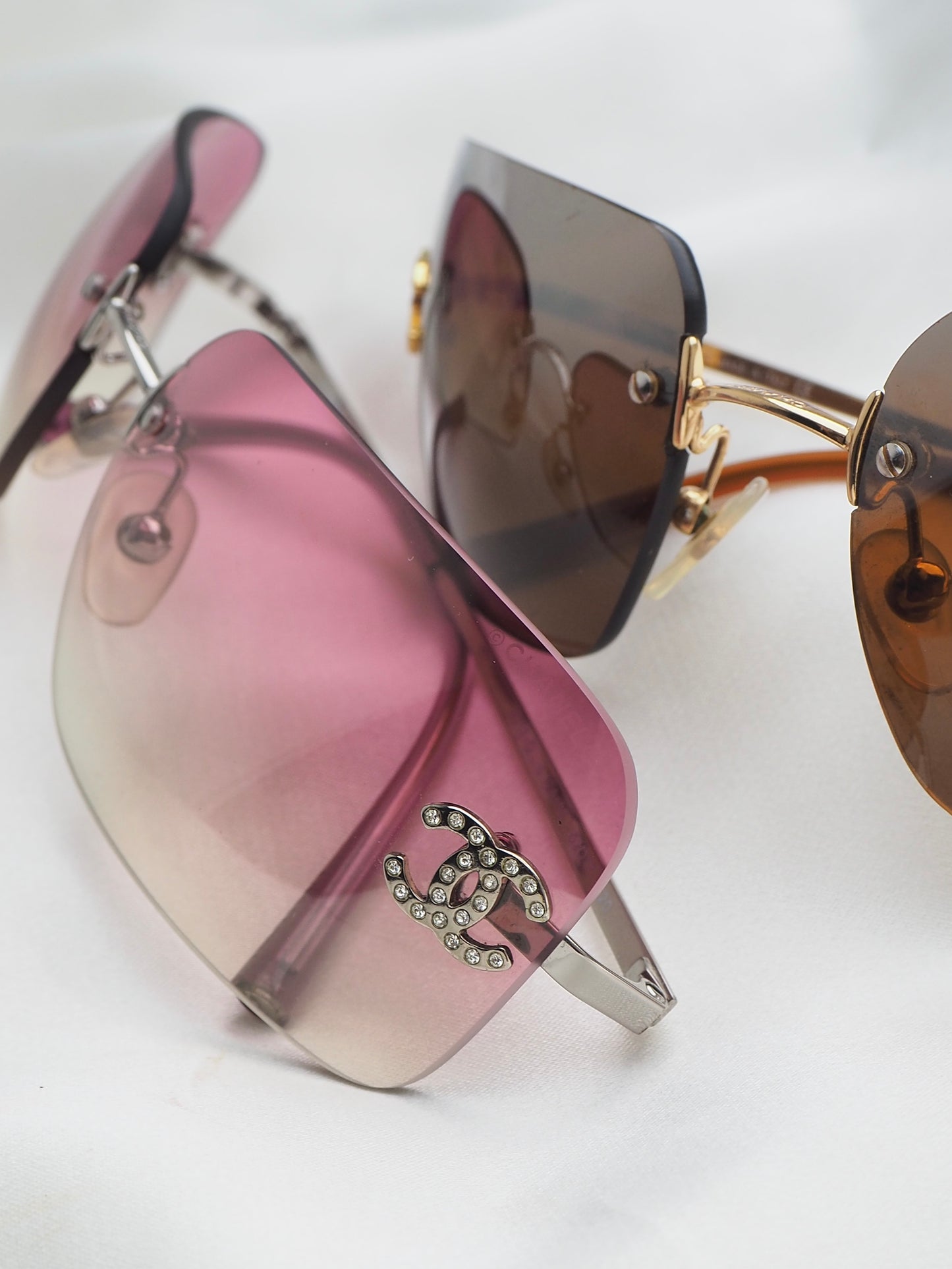 CHANEL 4017-D CRYSTAL CC LOGO RIMLESS SUNGLASSES PINK