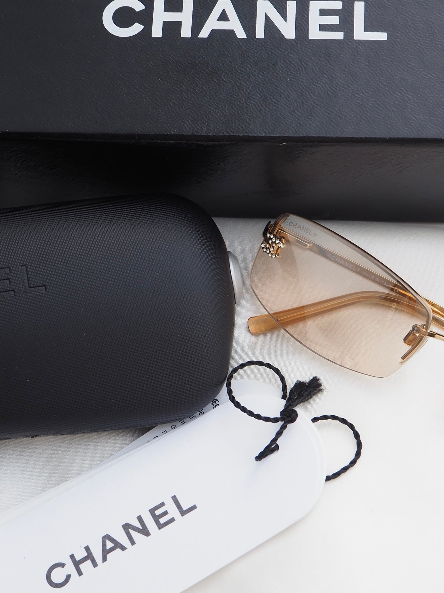 CHANEL 4093-B CRYSTAL CC LOGO RIMLESS SUNGLASSES GOLD