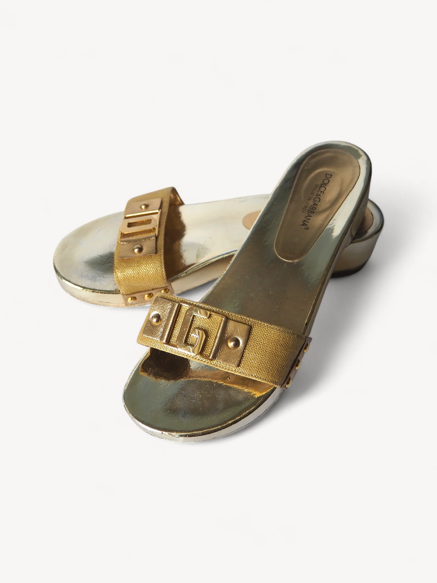 DOLCE & GABBANA GOLD MULES