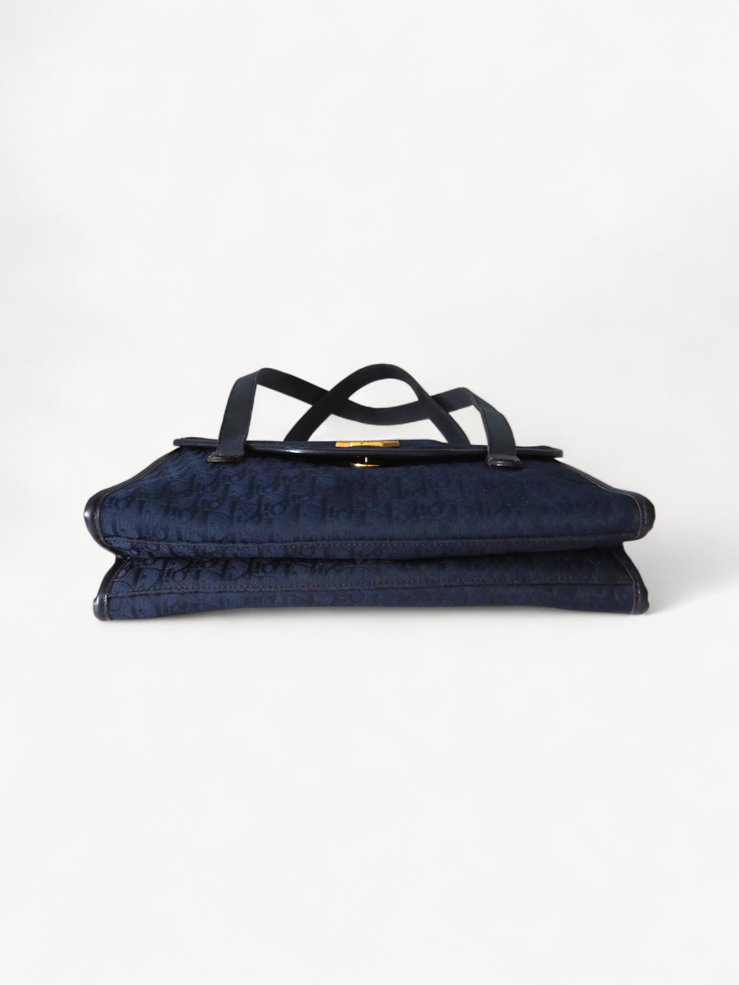 CHRISTIAN DIOR SHOULDER BAG