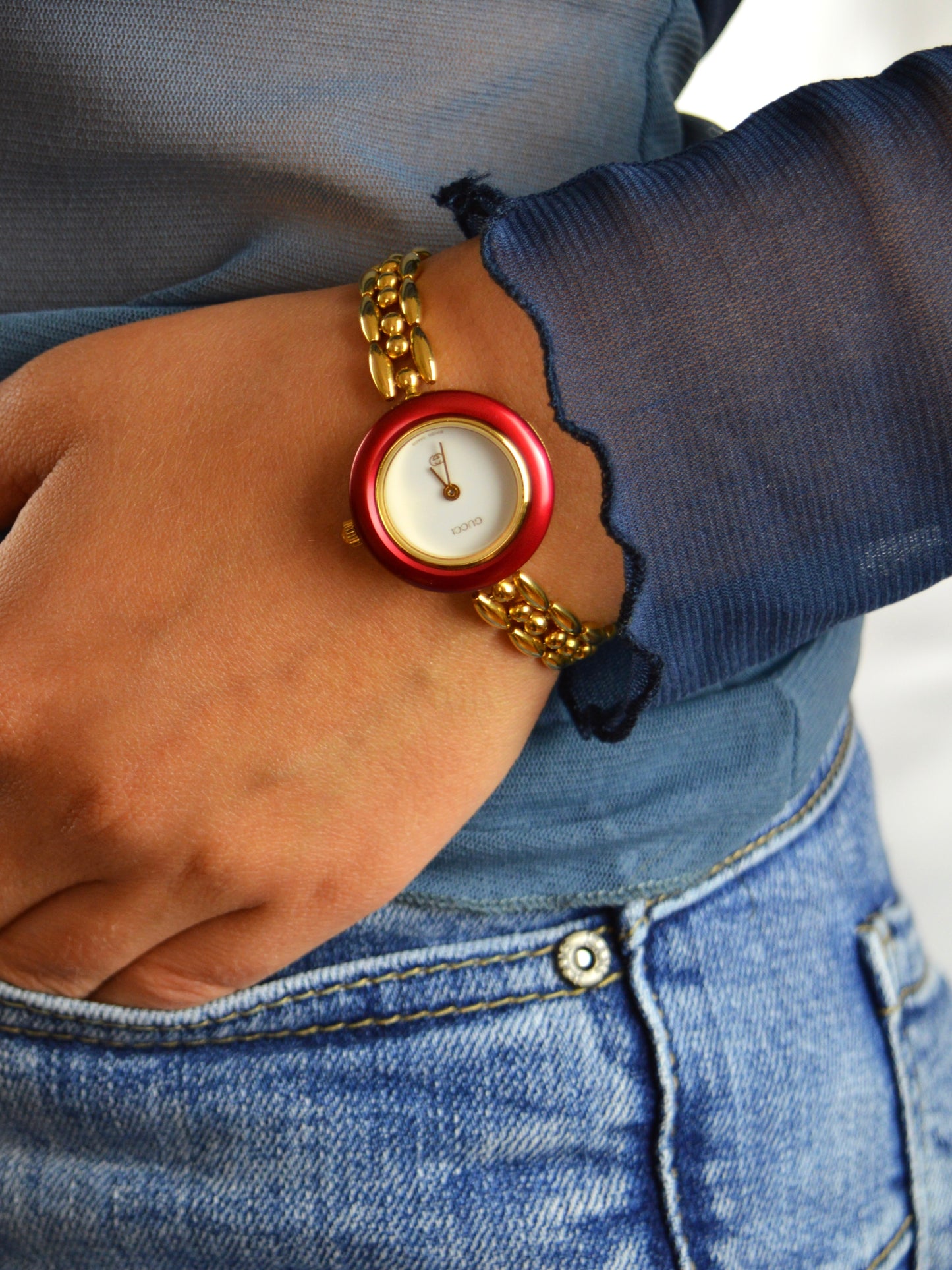 GUCCI INTERCHANGEABLE BEZEL WATCH