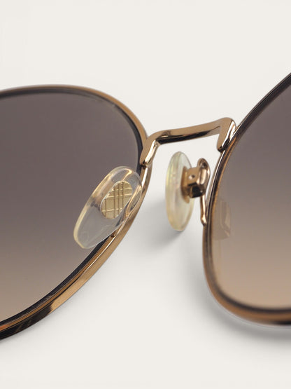 BURBERRY SUNGLASSES