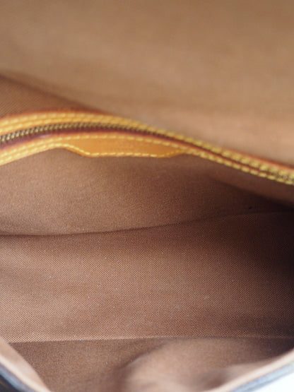 LOUIS VUITTON LOOPING PM