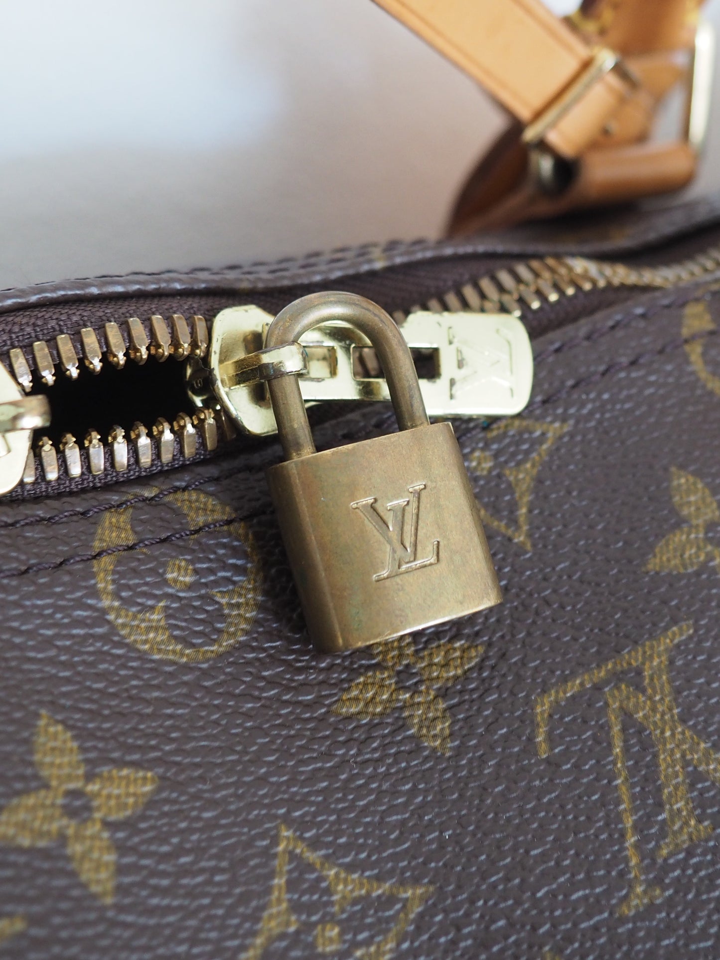 LOUIS VUITTON KEEPALL 45