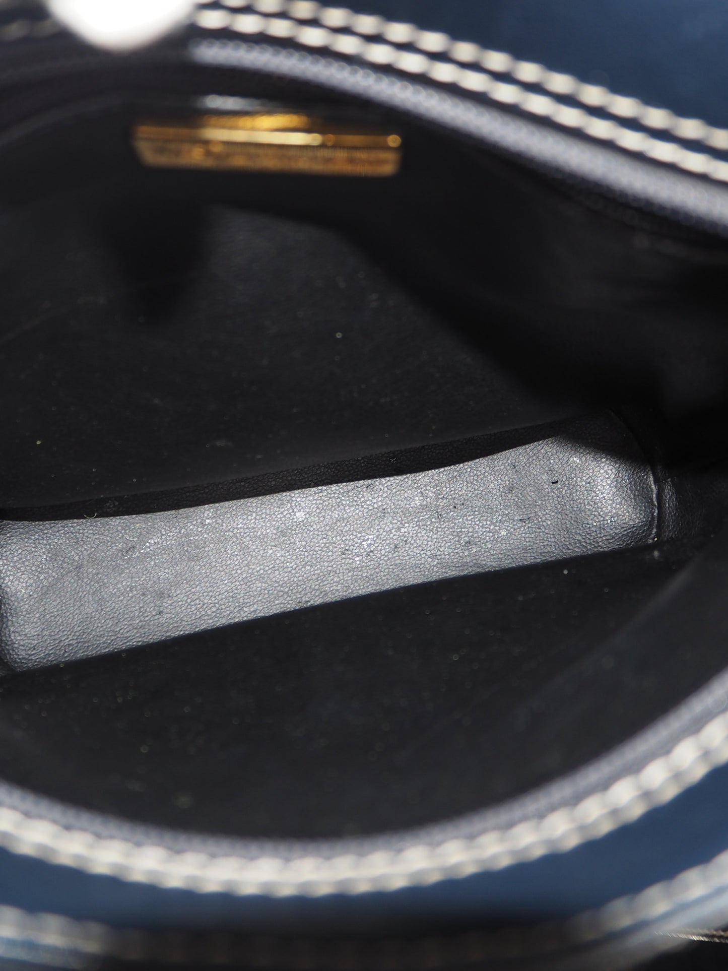 YVES SAINT LAURENT SHOULDER BAG