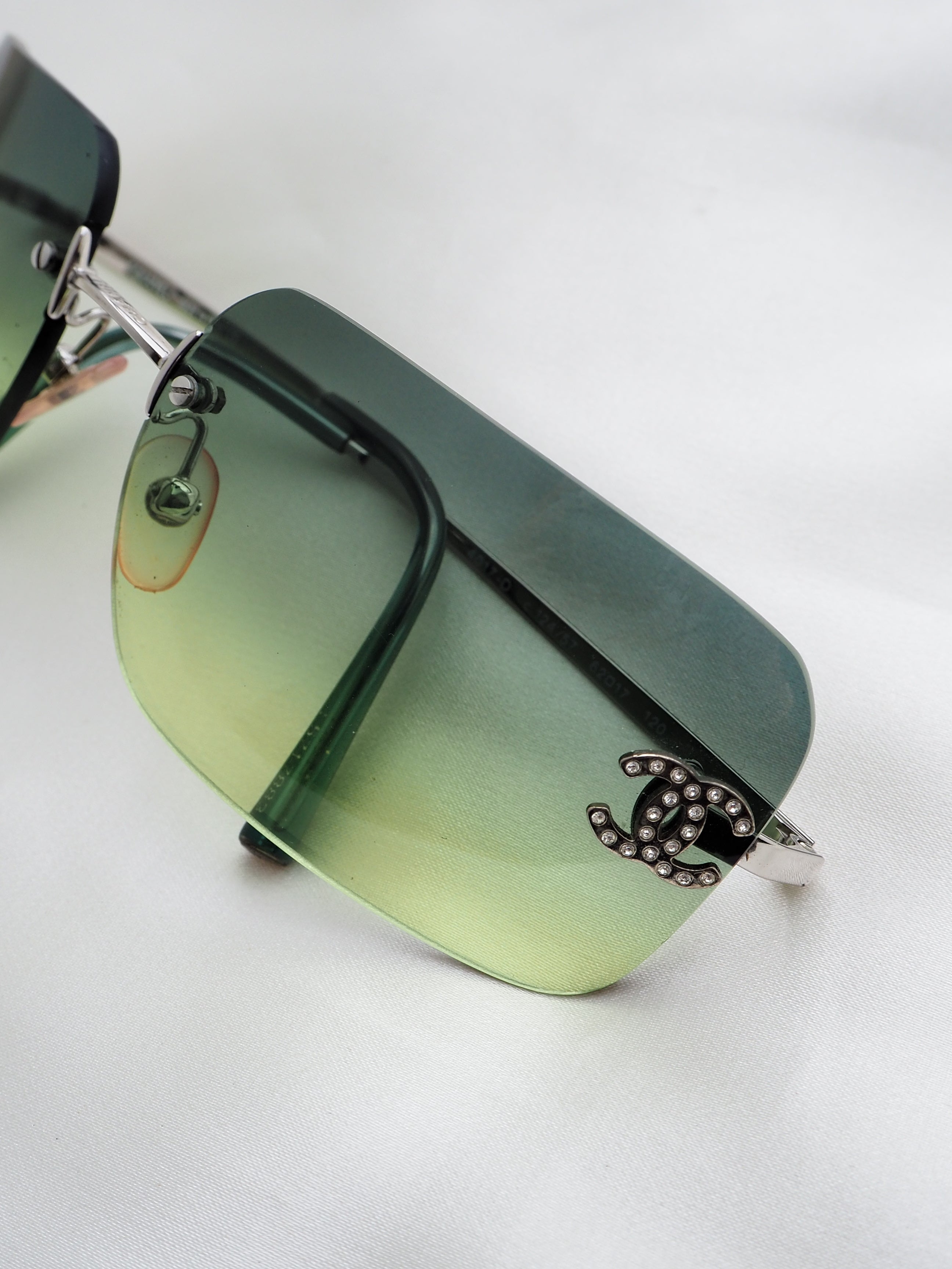 Chanel 4017-D Crystal CC Logo Rimless Sunglasses Green – Archives