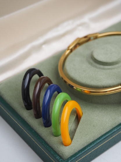 GUCCI INTERCHANGEABLE BEZEL WATCH