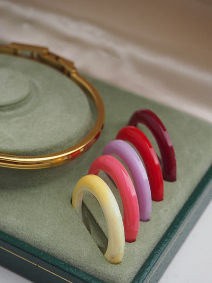 GUCCI INTERCHANGEABLE BEZEL WATCH