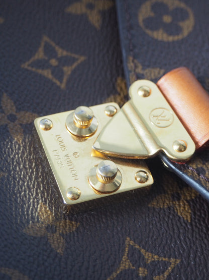 LOUIS VUITTON POCHETTE MÉTIS