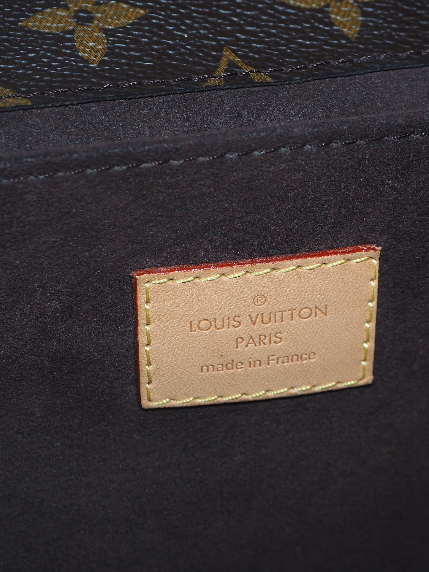 LOUIS VUITTON POCHETTE MÉTIS