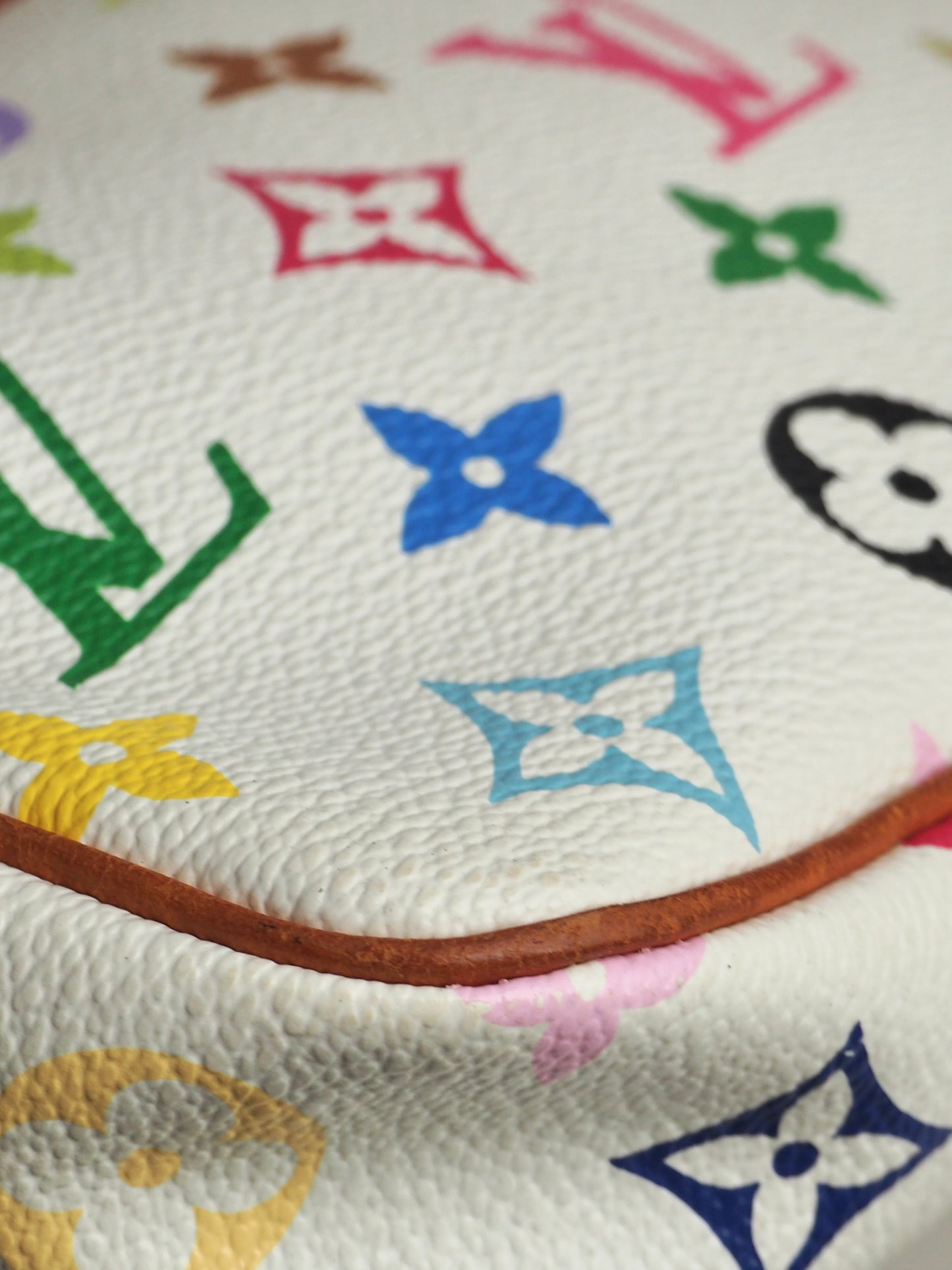 LOUIS VUITTON POCHETTE ACCESSOIRES