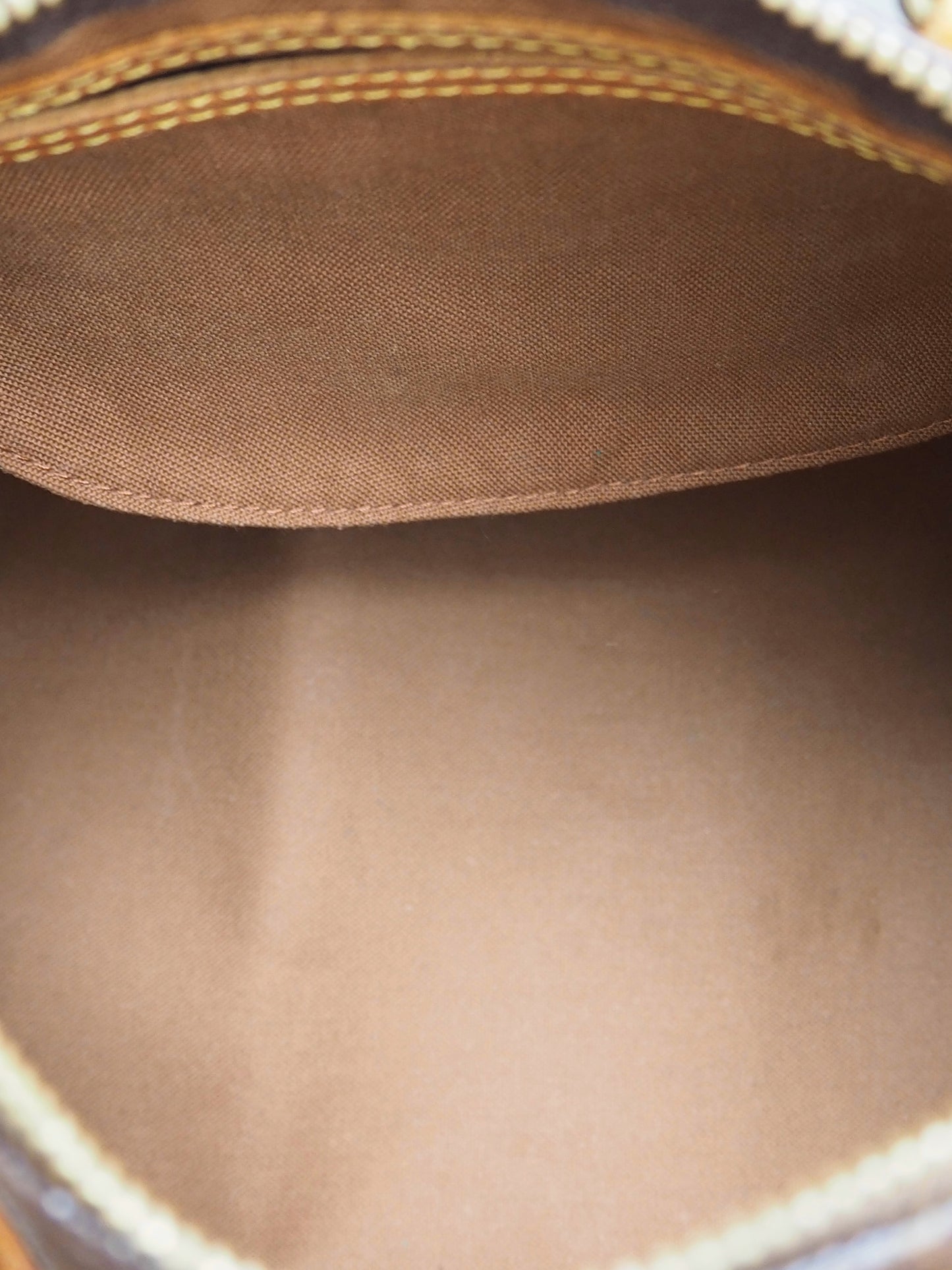 LOUIS VUITTON SPEEDY 25