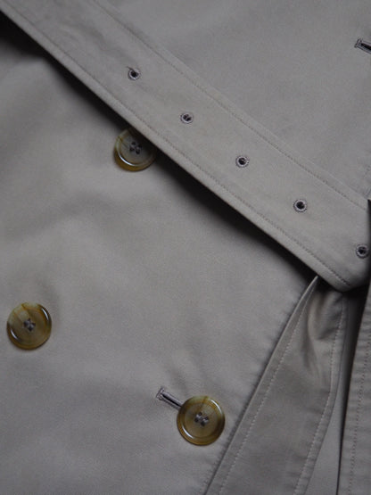 BURBERRY TRENCH COAT - S/M
