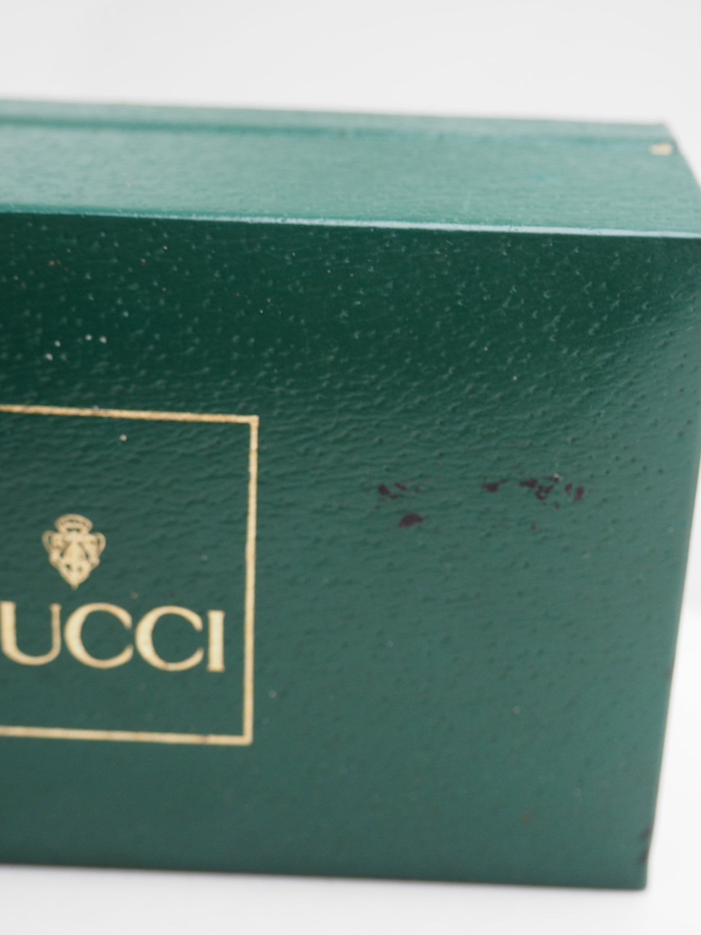 GUCCI INTERCHANGEABLE BEZEL WATCH