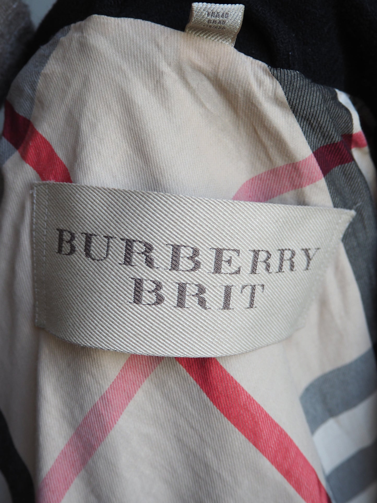 BURBERRY TRENCH COAT - S