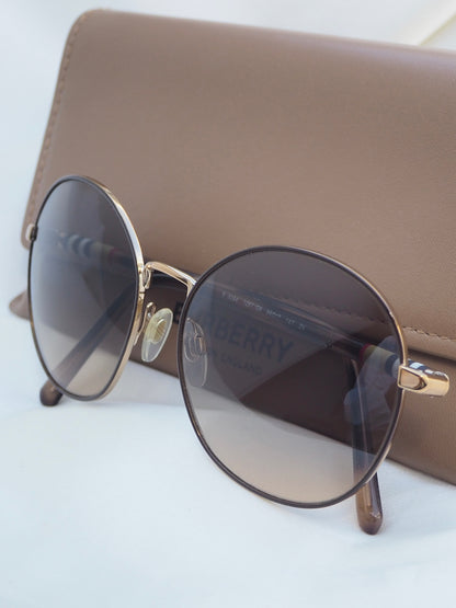 BURBERRY SUNGLASSES