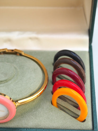 GUCCI INTERCHANGEABLE BEZEL WATCH