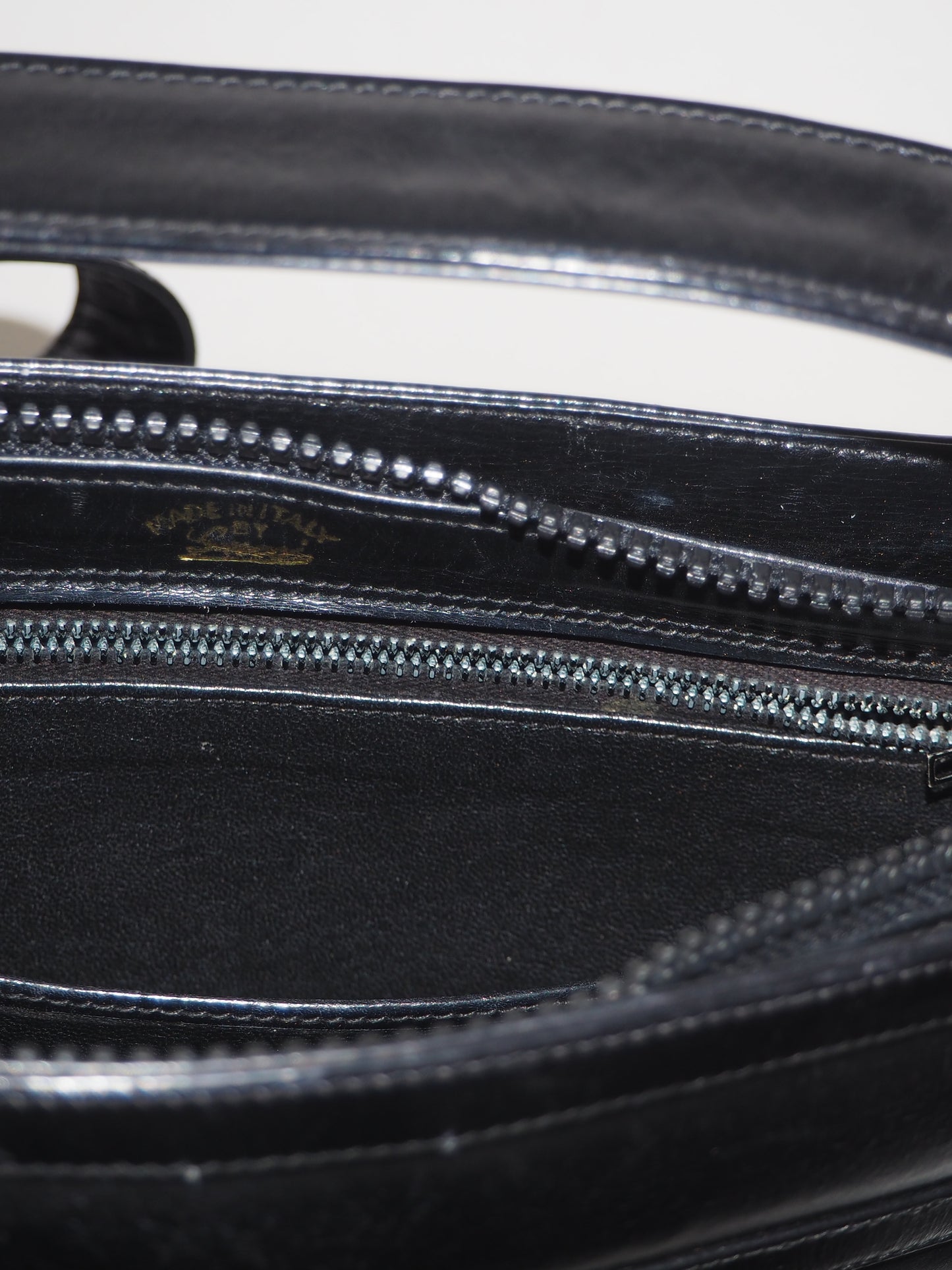 GUCCI SHOULDER BAG