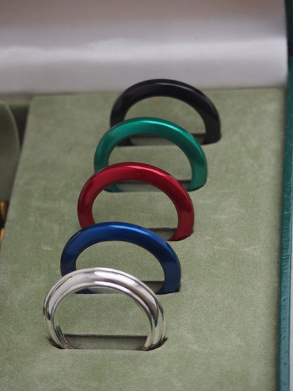 GUCCI INTERCHANGEABLE BEZEL WATCH