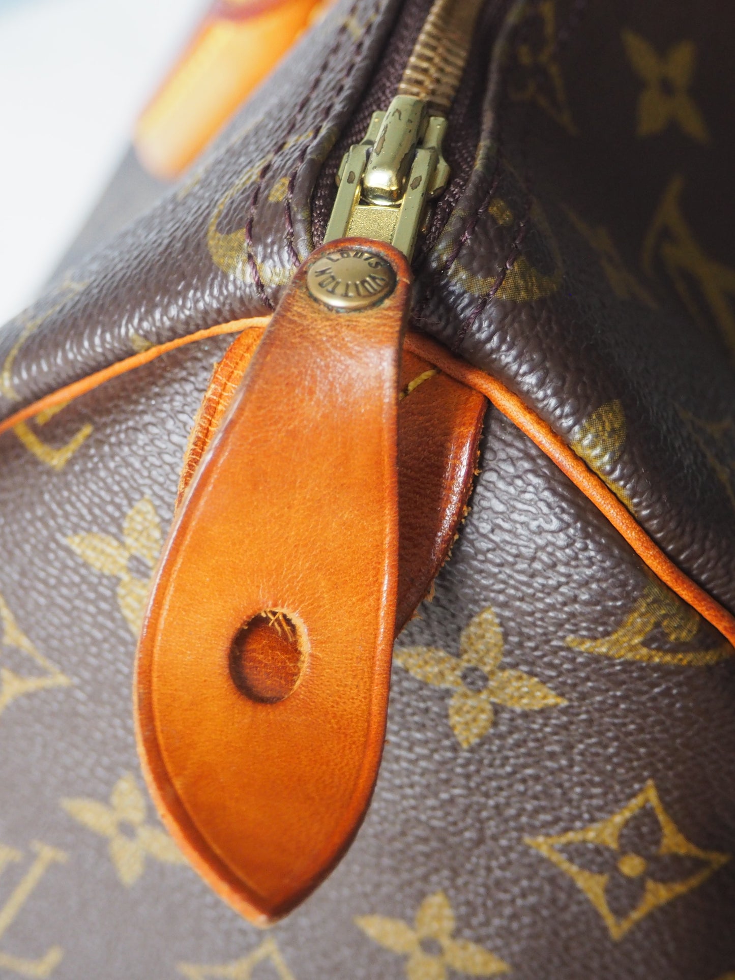 LOUIS VUITTON SPEEDY 35