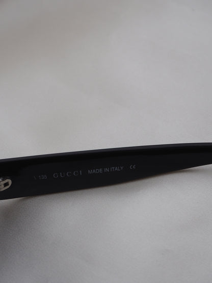 GUCCI OVAL SUNGLASSES